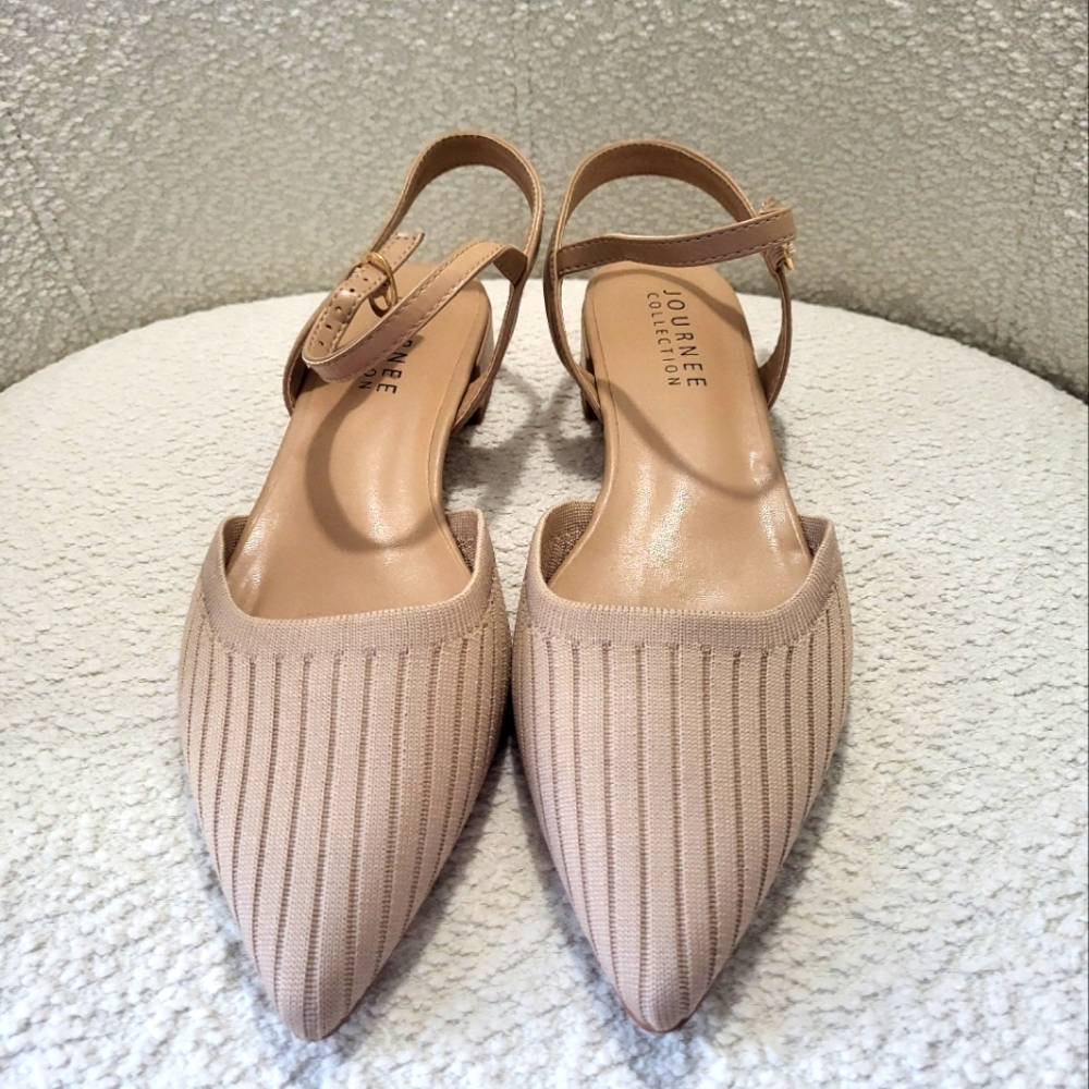Journee Collection Women's Tan Slingback Shoes